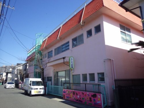幼稚園・保育園　信証幼稚園（幼稚園・保育園）まで192m