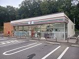 コンビニ　セブンイレブンエキスポ大通り店（コンビニ）まで650m
