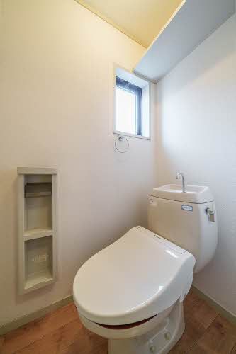 トイレ　トイレ