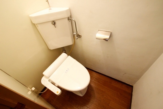 トイレ　※別部屋の写真です