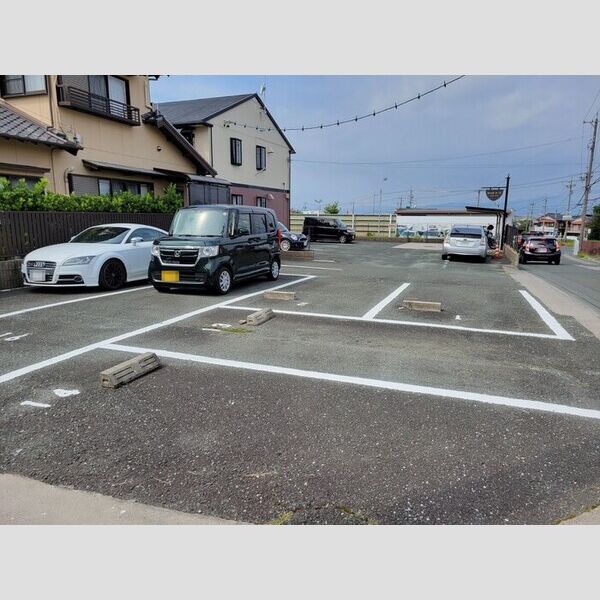 その他　駐車場