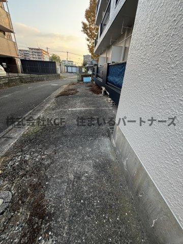 駐車場　駐車場完備です