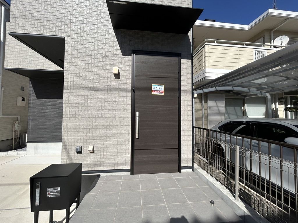 エントランス　エントランス