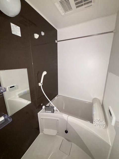 バス・シャワールーム　同施工会社参考写真です