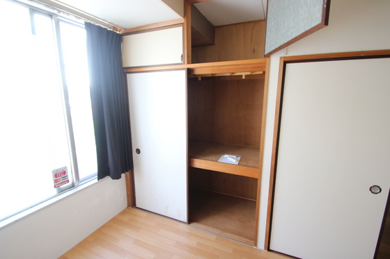 収納　※別号室のお写真になります。