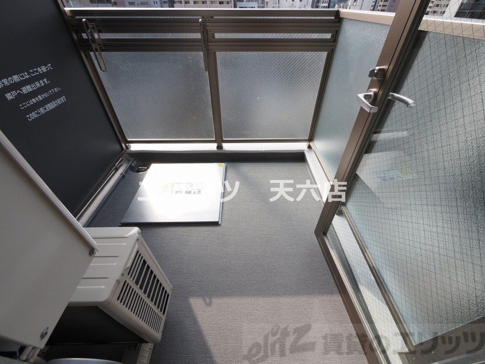 バルコニー　バルコニー