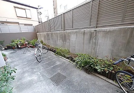 駐車場　※駐輪場