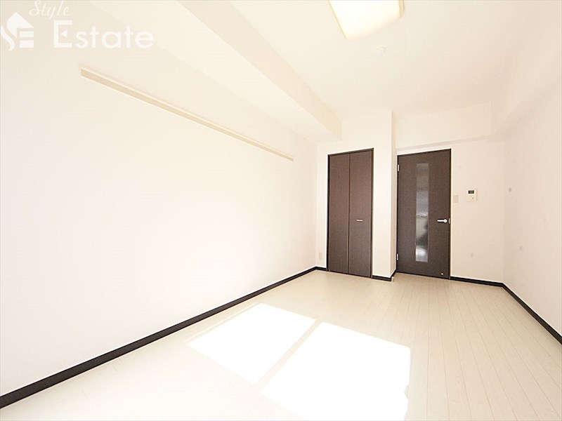 居室・リビング　内装