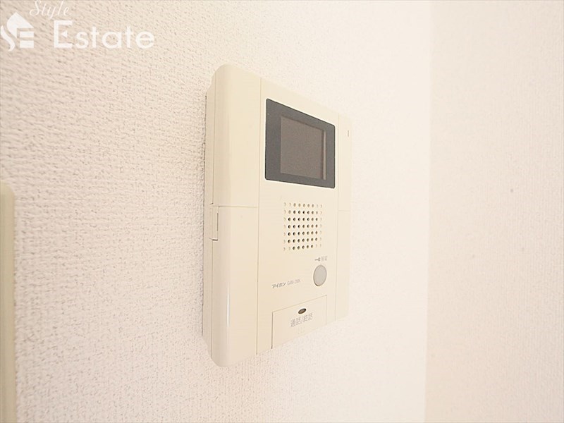 セキュリティ　モニター付きインターホン