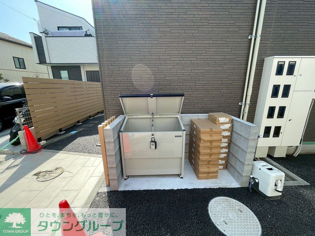 エントランス　庭