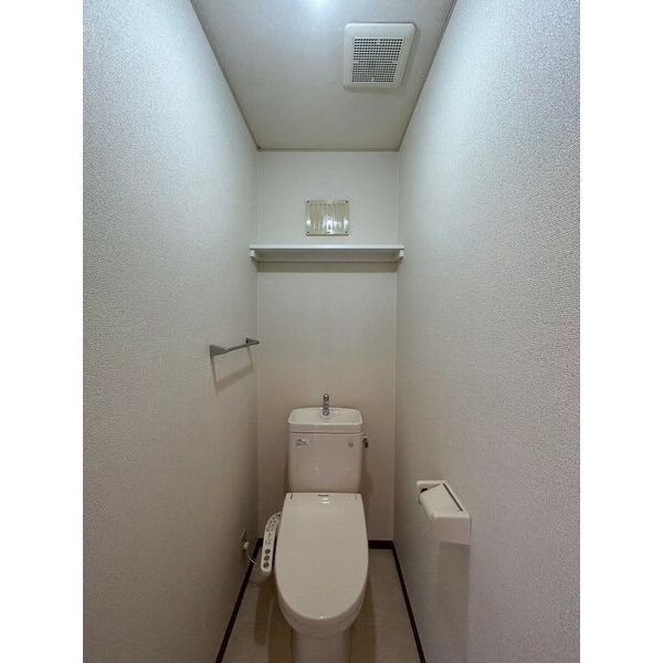 トイレ　イメージ