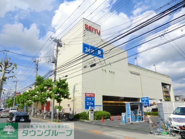 スーパー　西友青井店（スーパー）まで680m