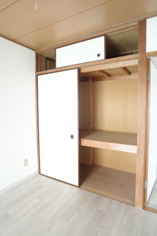 収納　写真提供： ねいばーふっど 千葉店