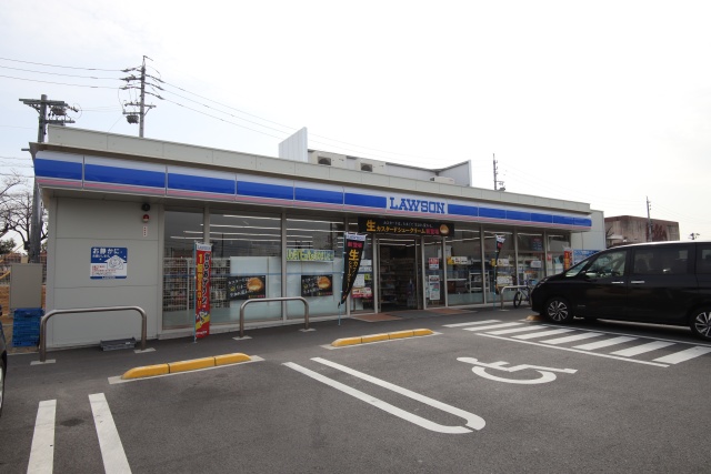 コンビニ　ローソン　名東高校前店（コンビニ）まで600m