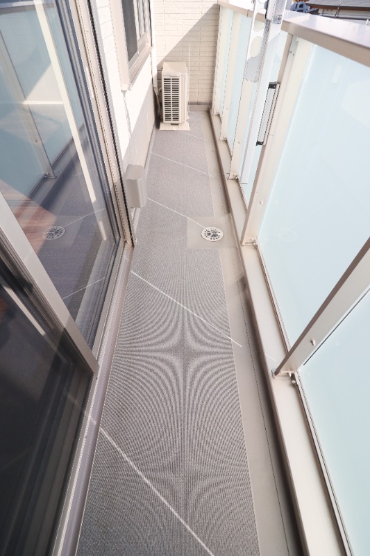 バルコニー　図面と現状に相違がある場合には現状を優先