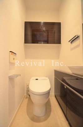 トイレ　ウォシュレット完備