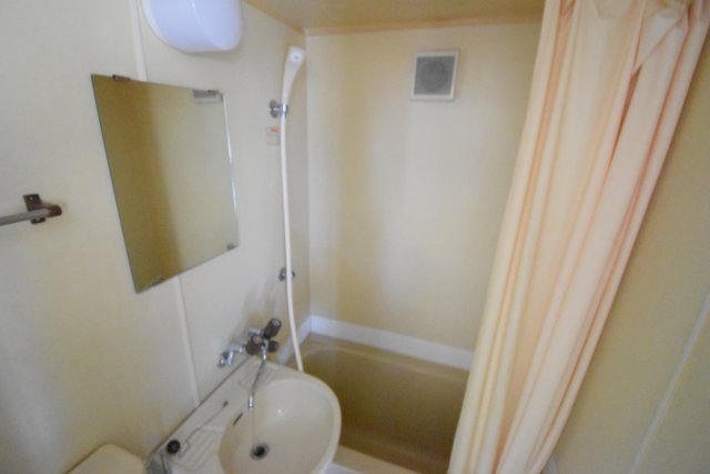 バス・シャワールーム　同仕様写真
