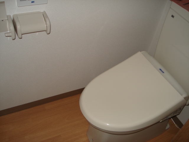 トイレ　シャワー付トイレ