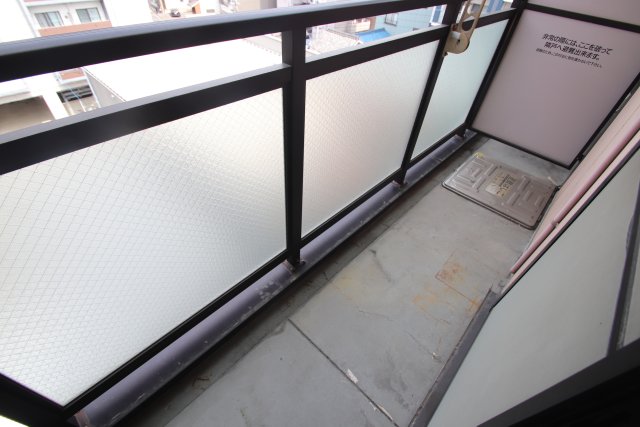 バルコニー　別室の参考写真です。※現況優先