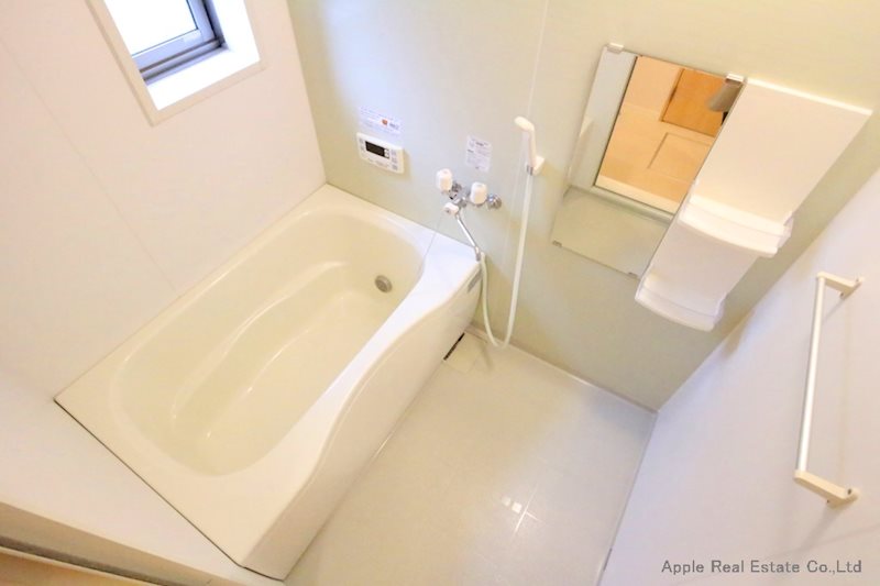 バス・シャワールーム　風呂