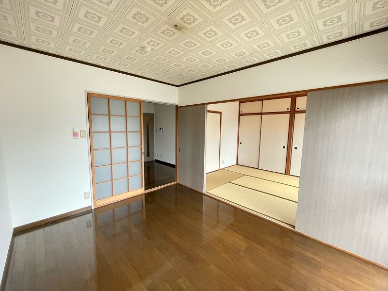 居室・リビング　続間となっており広く使うことができます！