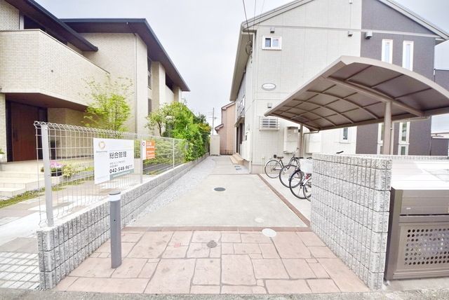 エントランス　エントランス