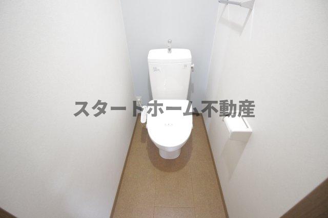 トイレ　落ち着いたトイレです