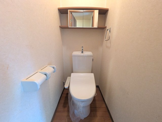 トイレ　シャワー付トイレ