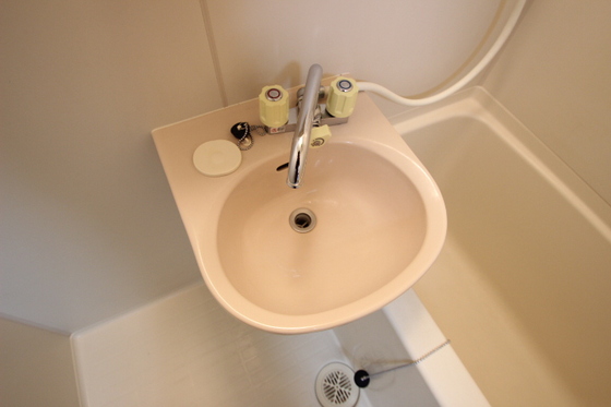 洗面設備　※別部屋の写真です
