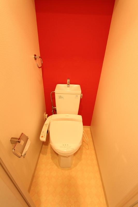 トイレ　同タイプ・参考写真