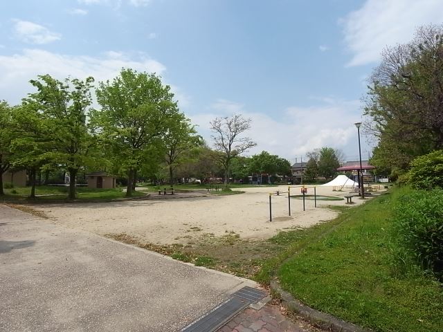 公園　五町公園（公園）まで220m