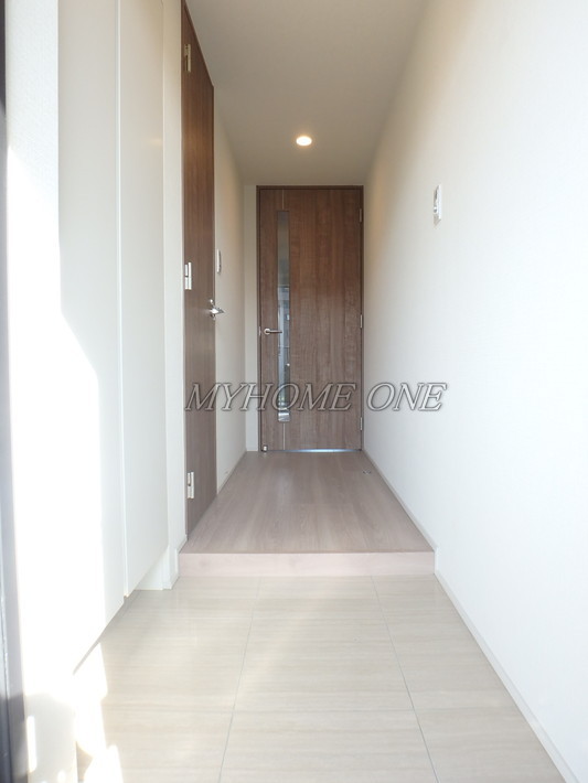 玄関　玄関ホール