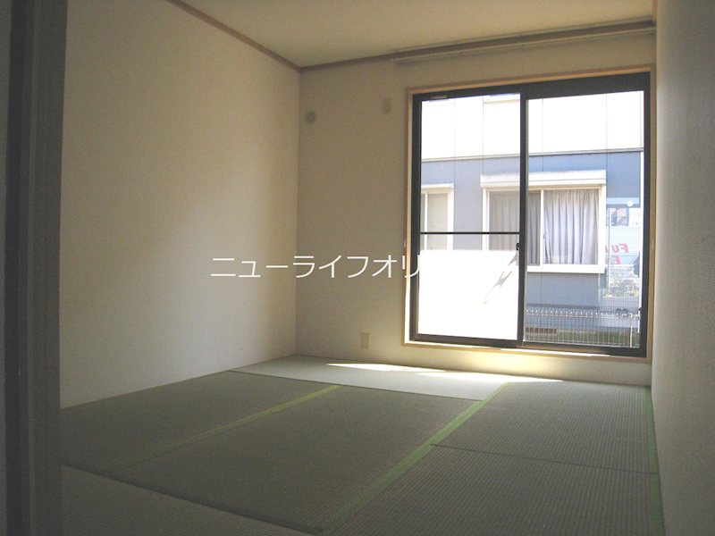 その他部屋・スペース　1年を通して肌触りが快適な畳の部屋！