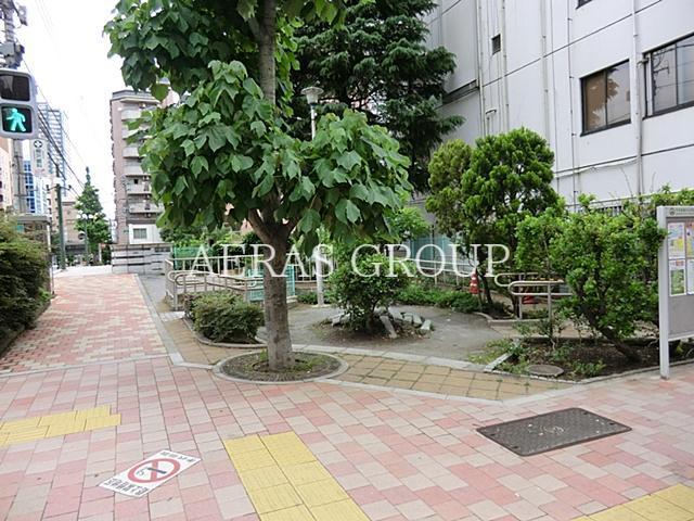 公園　美倉橋東児童遊園（公園）まで185m