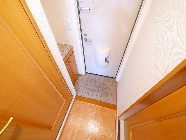 玄関　明るい玄関です