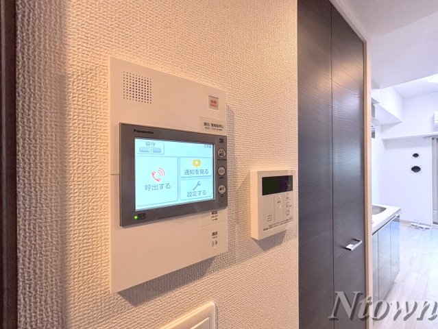 セキュリティ　モニター付きインターホンです