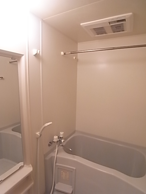 バス・シャワールーム　同建物別部屋参照