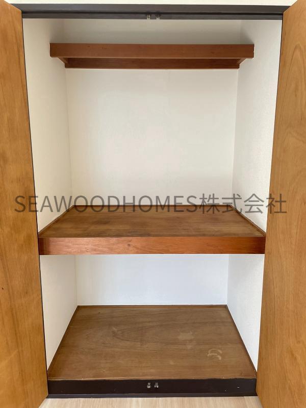 収納　教科書や趣味の道具もスッキリ。