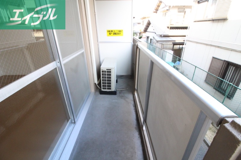 バルコニー　バルコニー