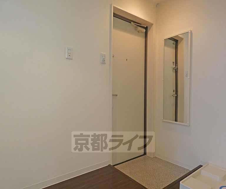 玄関　玄関です。