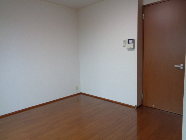 その他部屋・スペース　ゆとりの洋室６.７帖☆