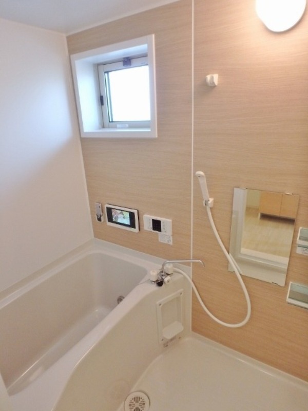 バス・シャワールーム　図面と現状に相違がある場合には現状を優先