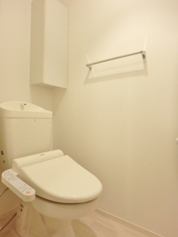 トイレ　図面と現状に相違がある場合には現状を優先