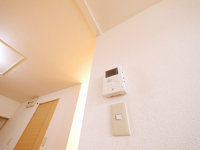 セキュリティ　モニターホンつき！！