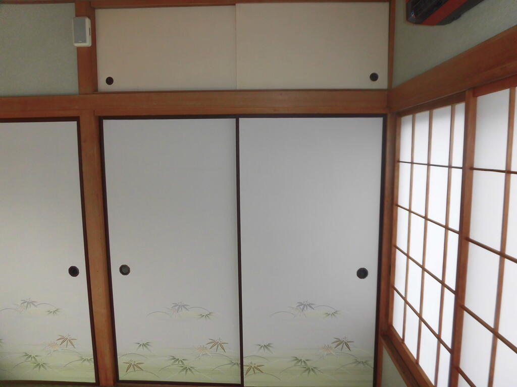 収納　2F和室6畳押入