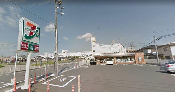 コンビニ　セブンイレブン加須駅南口店（コンビニ）まで728m