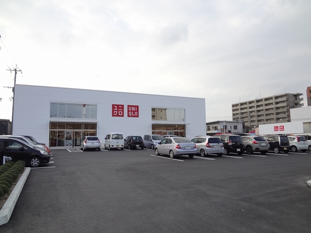 その他　ユニクロ（その他）まで220m