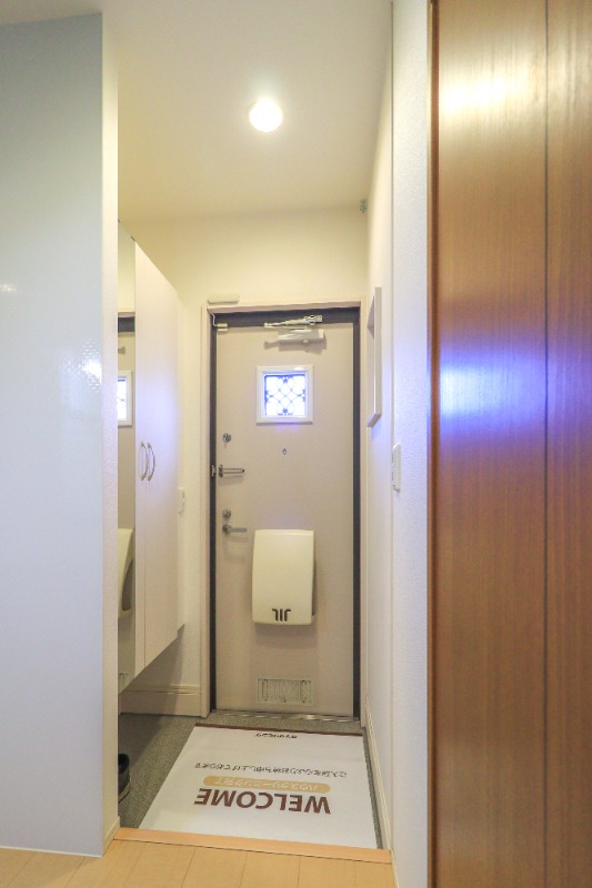 玄関　図面と現状に相違がある場合には現状を優先