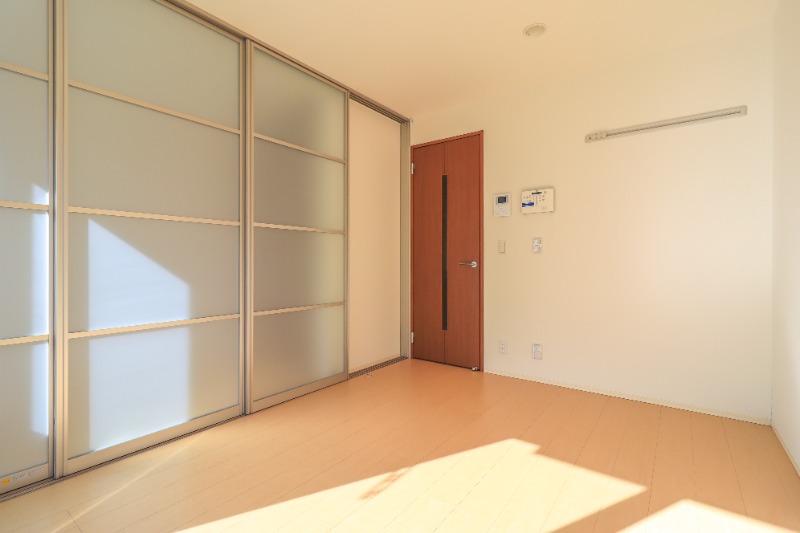 居室・リビング　図面と現状に相違がある場合には現状を優先