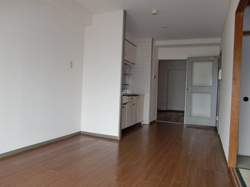 居室・リビング　別部屋のお写真です。ご参考までに！